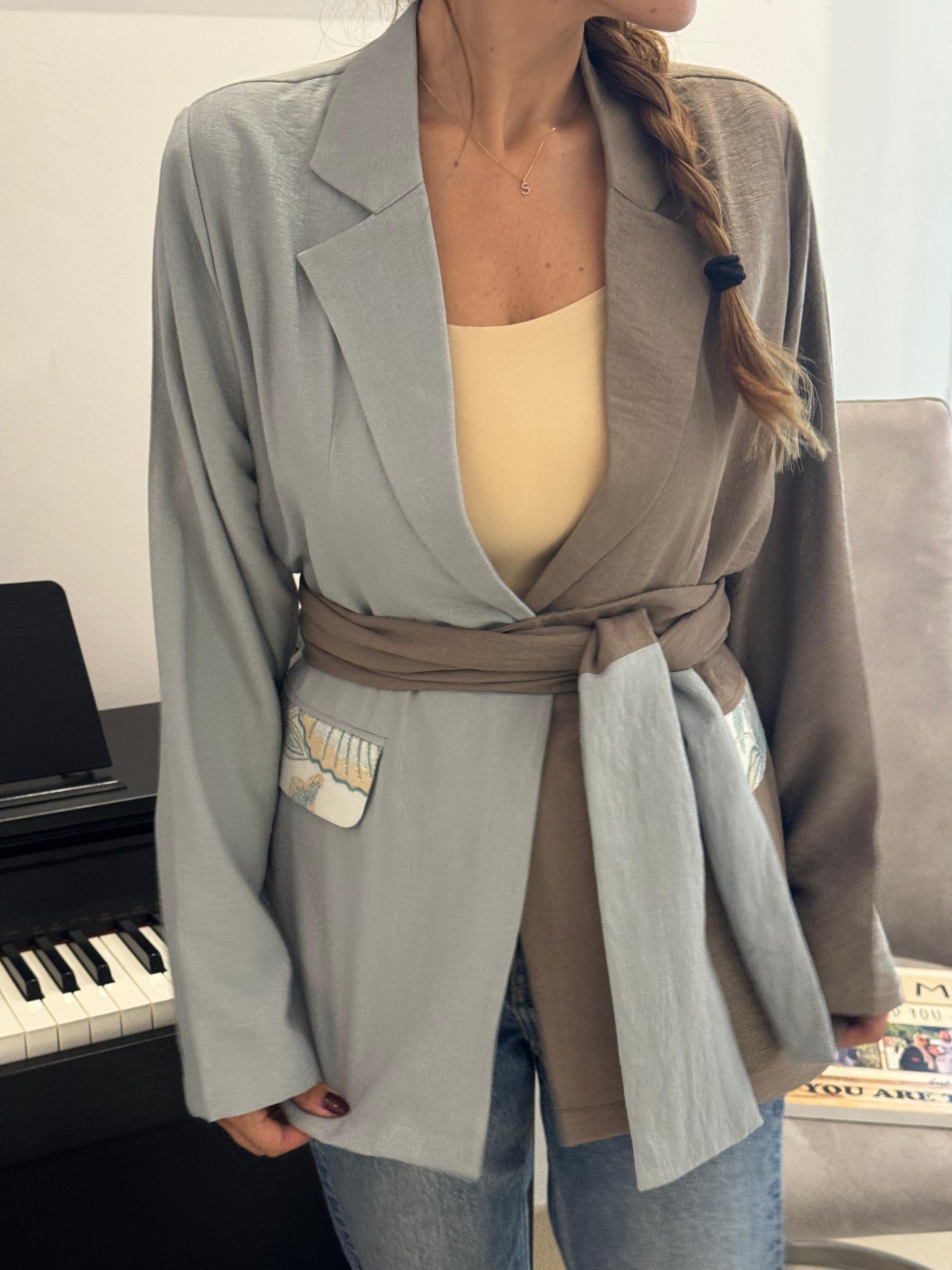 Two-Toned Embrodeired Blazer